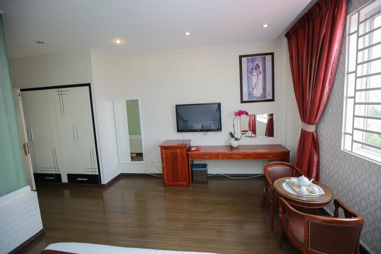 Lavender Hotel Thu Dau Mot Luaran gambar